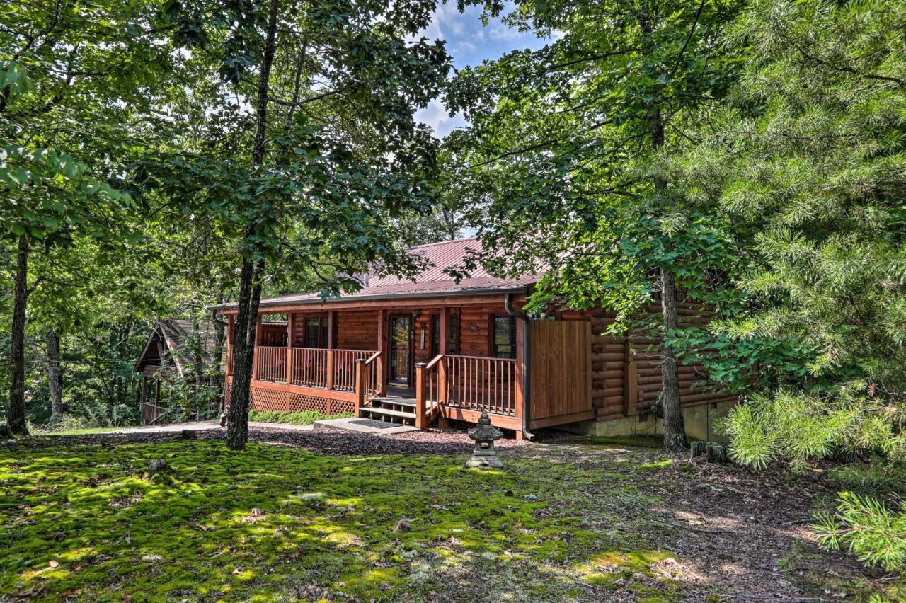 פיג'ן פורג' Cabin With Deck And Fireplace Less Than 3 Mi To Dollywood! מראה חיצוני תמונה