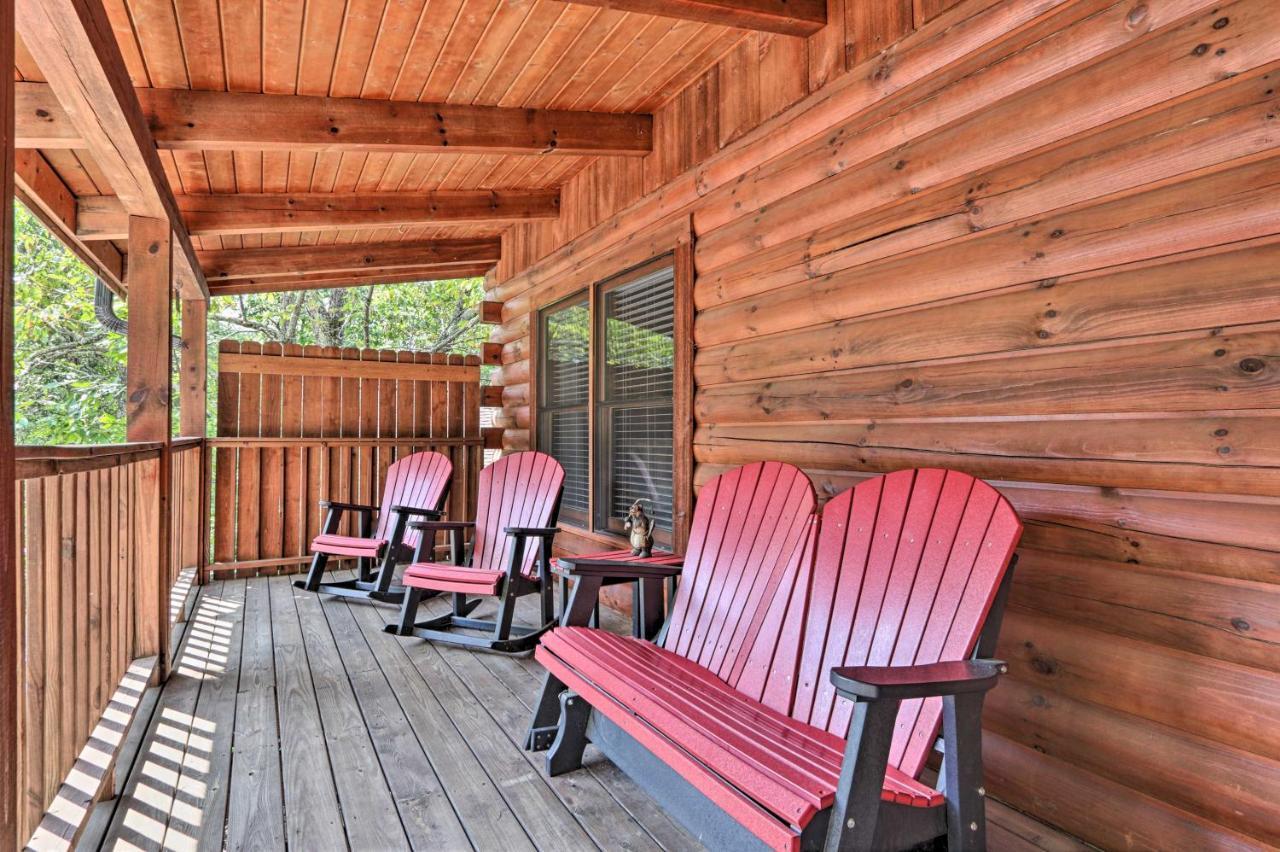 פיג'ן פורג' Cabin With Deck And Fireplace Less Than 3 Mi To Dollywood! מראה חיצוני תמונה