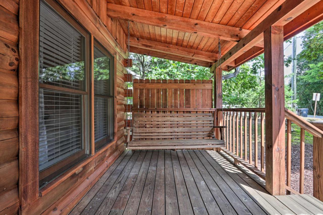 פיג'ן פורג' Cabin With Deck And Fireplace Less Than 3 Mi To Dollywood! מראה חיצוני תמונה